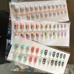 Press-On Nails 3 full sets in tropical floral and glitter designs- brand new